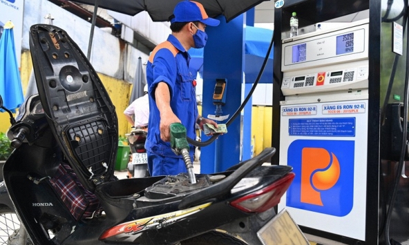 Giá xăng dầu được dự báo giảm trong phiên điều chỉnh vào ngày mai