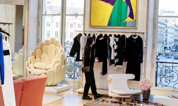 Louis Vuitton và công thức thống trị thế giới về ngành hàng xa xỉ