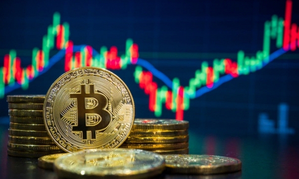 Bitcoin lao dốc, sau 1 tháng tăng giá
