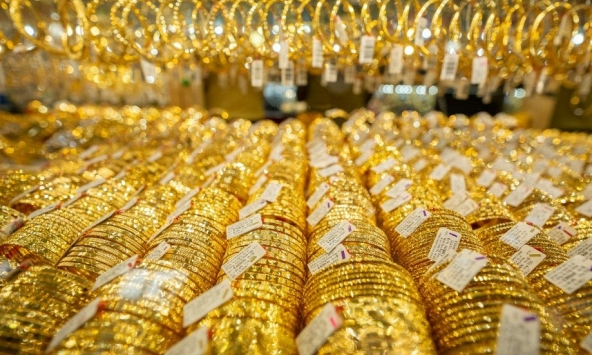 Giá vàng hôm nay 13/2: Vàng thế giới xu hướng giảm trước dữ liệu lạm phát Mỹ