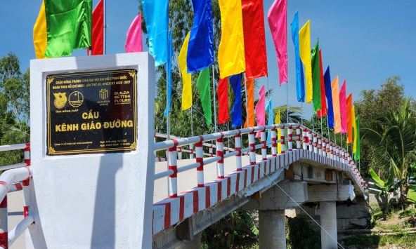 Masterise Group khánh thành cây cầu đầu tiên thuộc chương trình 'Build a Better Future' tại tỉnh Đồng Tháp