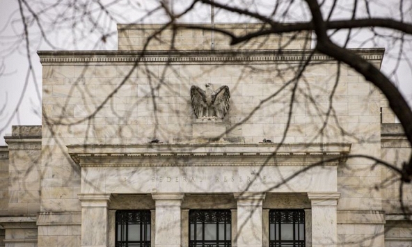 Các nhà đầu tư lo nền kinh tế quá nóng sẽ buộc Fed tăng lãi suất lên cao hơn