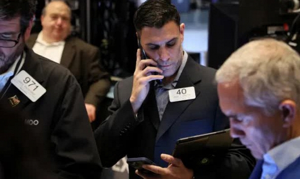 Dow mất gần 700 điểm, chứng khoán Mỹ có ngày tồi tệ nhất tính từ đầu năm