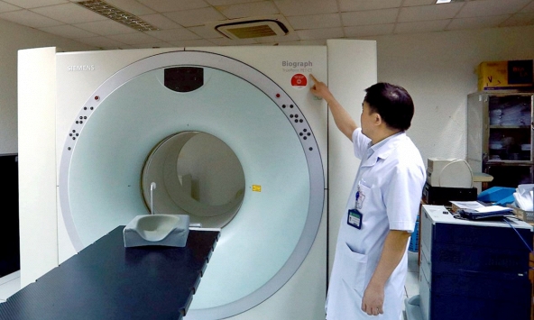 Bệnh viện lớn đồng loạt kêu cứu, Bộ Y tế lên tiếng