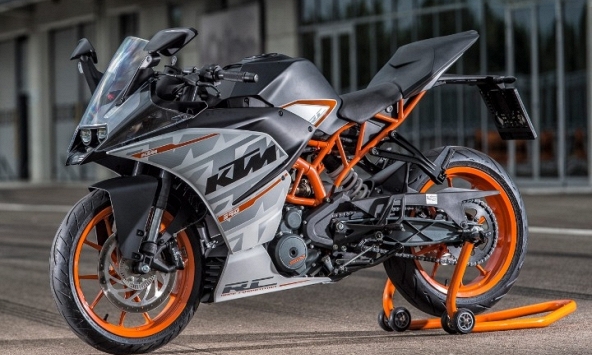 Bảng giá xe KTM tháng 3/2023 mới nhất