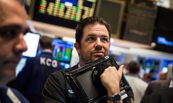 Chứng khoán châu Á giảm nhẹ trước thời điểm nhiều dữ liệu kinh tế quan trọng được công bố