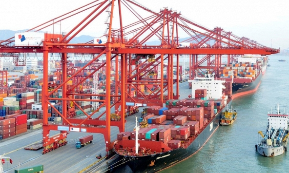 Hai tháng đầu năm 2023, Việt Nam xuất siêu 2,82 tỷ USD