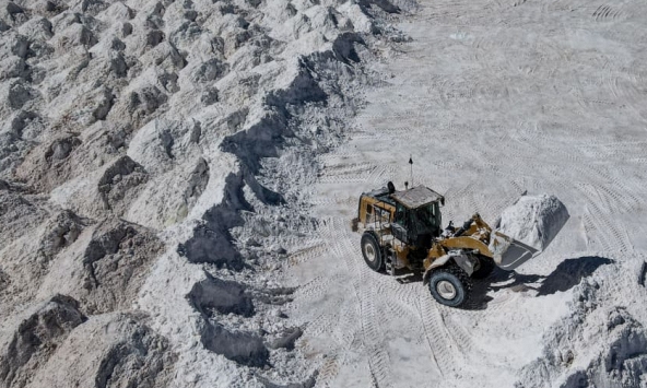 Iran tuyên bố phát hiện trữ lượng lithium nhiều thứ 2 thế giới