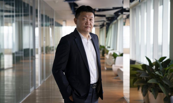 Ông chủ công ty mẹ Shopee có thêm gần 1 tỷ USD chỉ sau một đêm