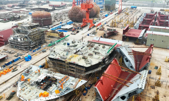 Hàn Quốc giành lại vị trí số một thế giới về đơn hàng đóng tàu