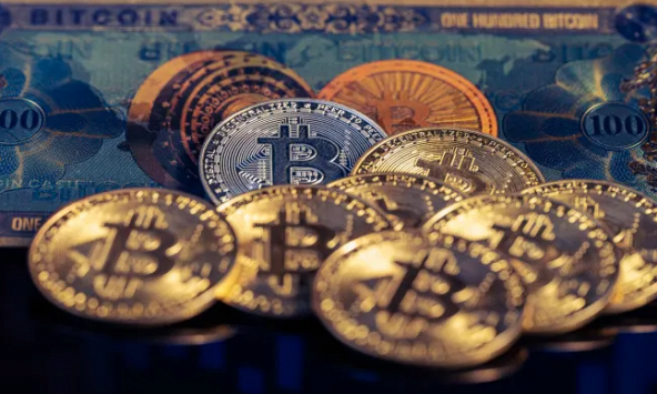 Hơn 70 tỷ USD 'bốc hơi' khỏi thị trường tiền điện tử  trong 24 giờ