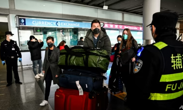 Trung Quốc dỡ bỏ hạn chế thị thực đối với người nước ngoài