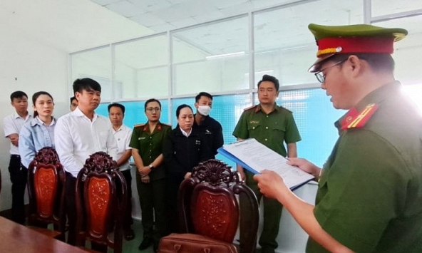 Một trung tâm đăng kiểm ở Phú Yên bị khám xét