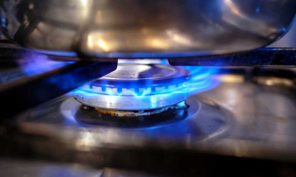 Giá gas thế giới tiếp đà trượt dốc