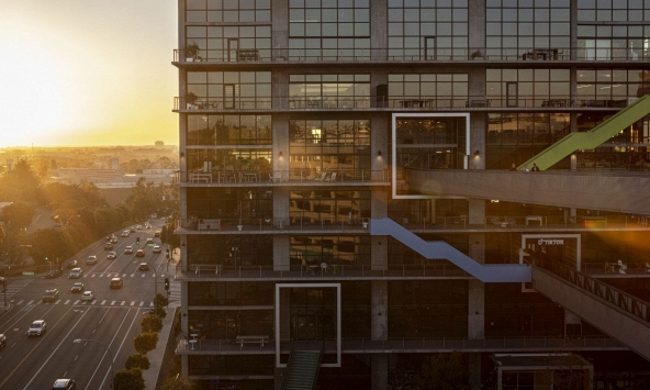 Mỹ cảnh báo sẽ 'cấm hoàn toàn' Tiktok nếu không bán cổ phần