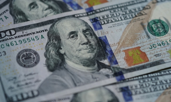 Đồng USD trượt giá sau quyết định tăng lãi suất của Fed