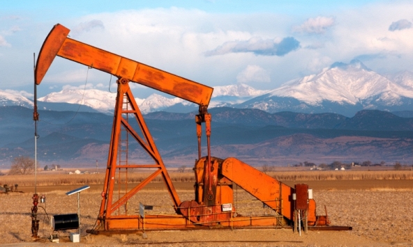 Giá xăng dầu ngày 20/3: Dầu thô suy yếu, chưa có dấu hiệu tăng