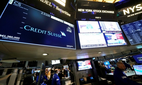 Chứng khoán châu Á giảm sau khi UBS đồng ý mua lại Credit Suisse