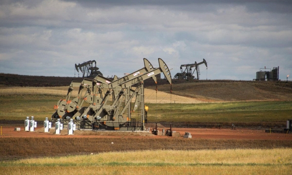 Giá thô kéo dài chuỗi giảm