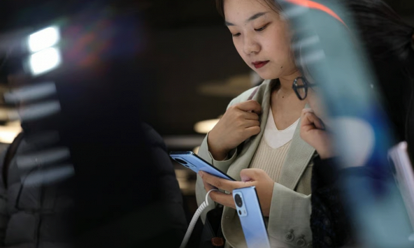 Xiaomi, Oppo, Vivo cho chuyển dữ liệu giữa các smartphone trong cuộc chiến chống Apple