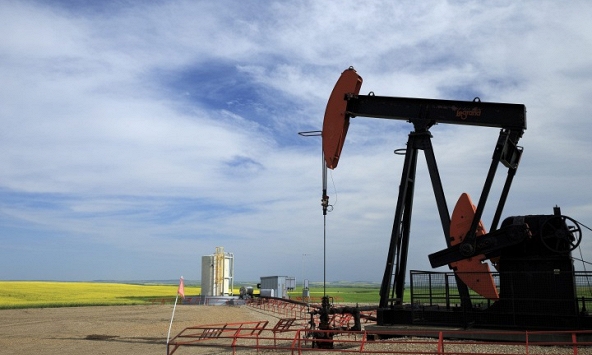 Giá dầu thô mở rộng mức tăng