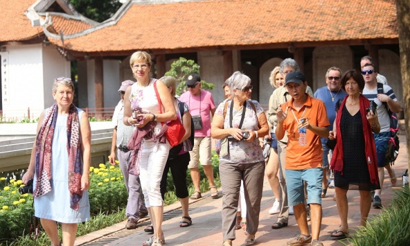 Việt Nam đón gần 2,7 triệu lượt khách quốc tế trong quý I/2023