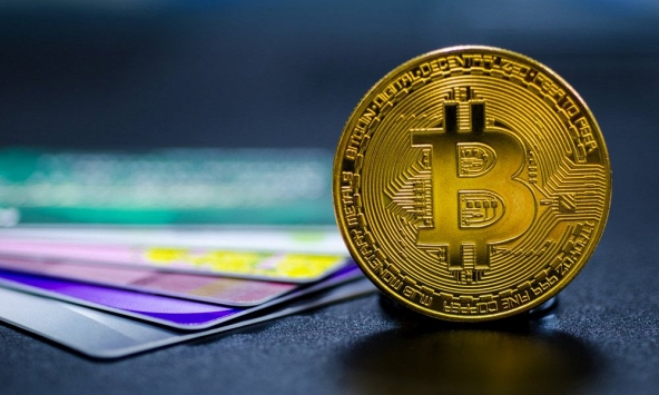 Bitcoin giảm về dưới mốc 28.000 USD