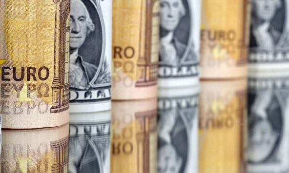 Đồng USD phục hồi sau dữ liệu việc làm của Mỹ, hiện trên mốc 102 điểm