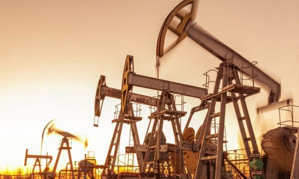 Giá xăng dầu 10/4: Dầu thô Brent tăng trên 85 USD/thùng