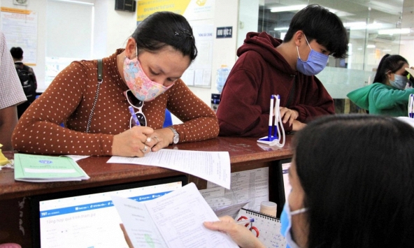 Đề xuất người lao động nghỉ việc 3 tháng được rút BHXH một lần