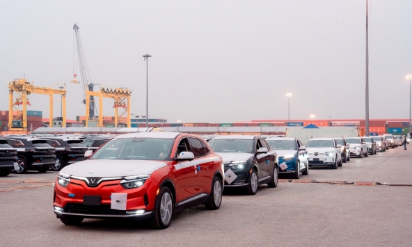 VinFast xuất khẩu 1.879 xe VF 8 tiếp theo tới Bắc Mỹ