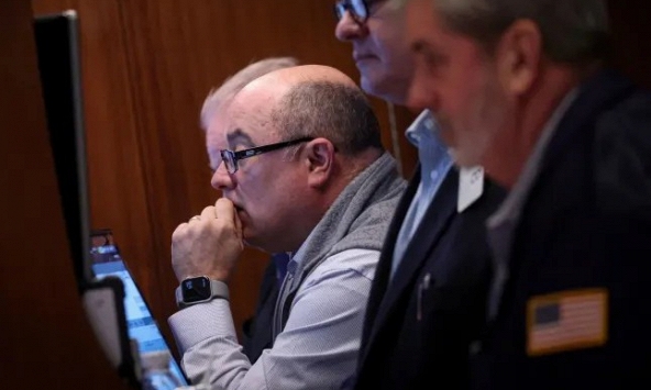 5 điều cần biết trước giờ chứng khoán Mỹ mở cửa vào thứ Ba (18/4)