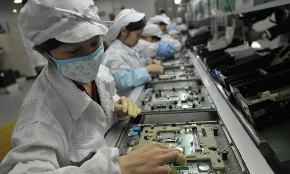 Foxconn Trung Quốc giảm lương giữa làn sóng chuyển dịch sang Việt Nam, Ấn Độ