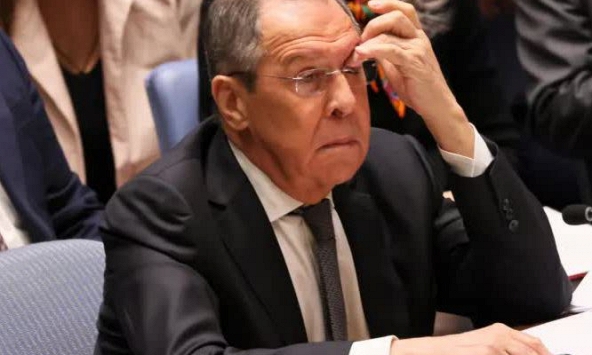 5 điều cần biết trước giờ chứng khoán Mỹ mở cửa vào thứ Ba (25/4)