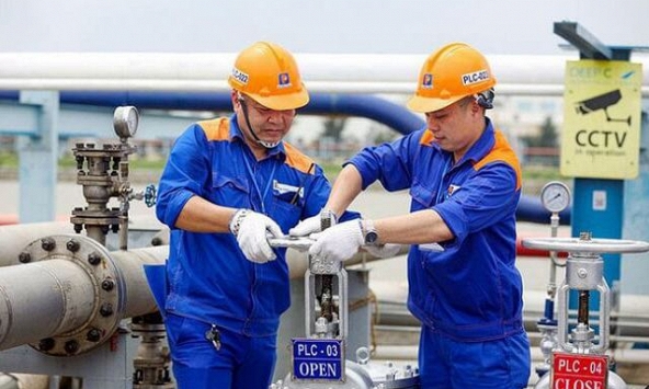 Khuyến nghị cổ phiếu 26/4: PLC, DRC, C4G, PVS, POW