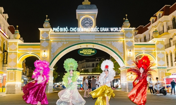 Tháng 4 tưng bừng 'phá đảo thành phố không ngủ' Grand World Phú Quốc