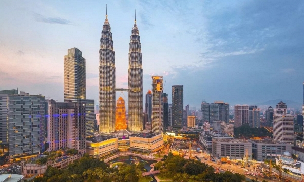 Malaysia cân nhắc nới 'visa vàng' để thu hút người giàu châu Á