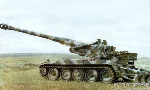 Pháo siêu hạng nặng của Trung Quốc có khả năng bắn đạn hạt nhân chiến thuật