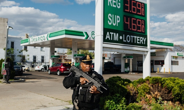 Vệ sĩ tư nhân đang thay thế cảnh sát trên khắp nước Mỹ