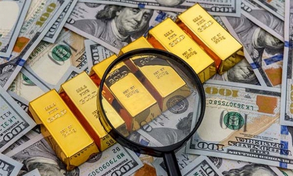 Đồng USD giảm mạnh, vàng tăng thẳng đứng