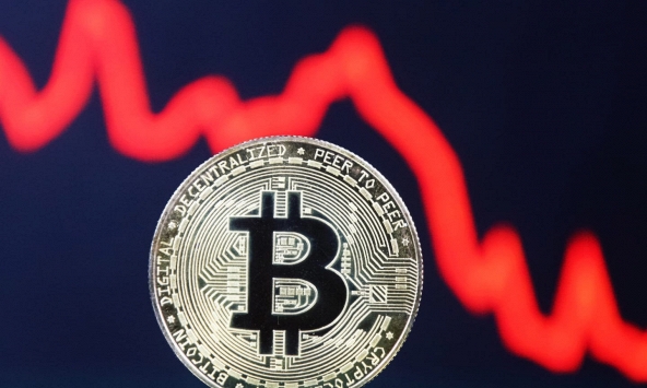 Bitcoin mất mốc 28.000 USD, gần 150 triệu USD bị thanh lý