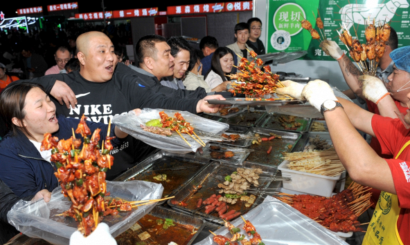 Các nhà bán lẻ Trung Quốc kỳ vọng vào sự phục hồi trong tháng 5