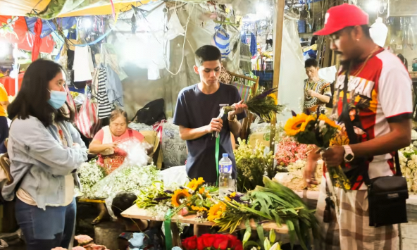 Kinh tế Philippines tăng trưởng vượt kỳ vọng bất chấp đe dọa lạm phát