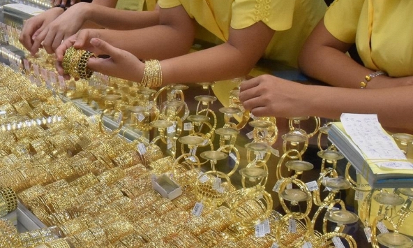 Giá vàng hôm nay 11/5: Đảo chiều giảm nhẹ