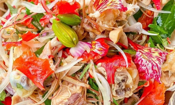 Gỏi gà măng cụt chưa hạ nhiệt, hàng loạt biến tấu mới đã lên ngôi