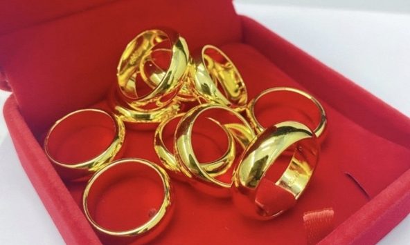 Giá vàng hôm nay 16/5: Vàng trong nước biến động nhẹ