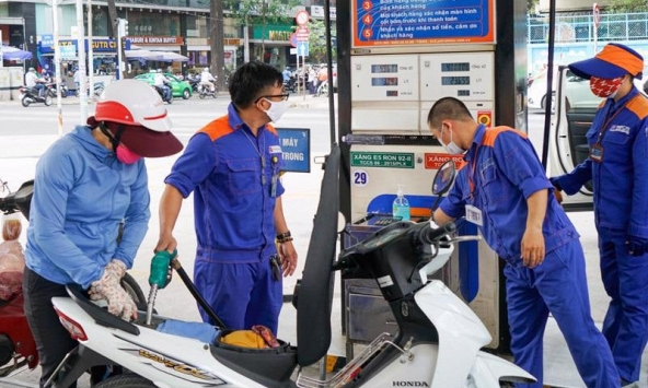 4 tháng đầu năm, cả nước nhập khẩu hơn 3,2 triệu tấn xăng dầu