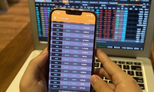 Cảnh giác với app lừa đảo đầu tư chứng khoán trên mạng