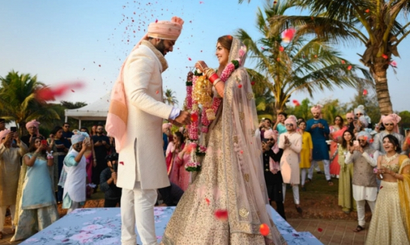Ngành công nghiệp cưới hỏi xa xỉ của Ấn Độ hồi sinh