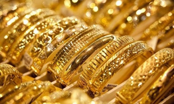 Giá vàng hôm nay 19/5: Vàng thế giới lao dốc
